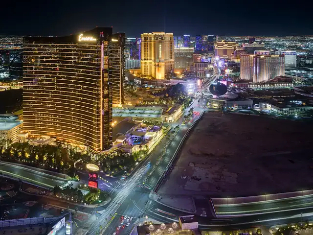 Las Vegas Strip hotels lit up at night